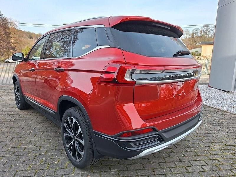 Neu DFSK Forthing 3 170 PS (125 kW) 2025 Rot SUV