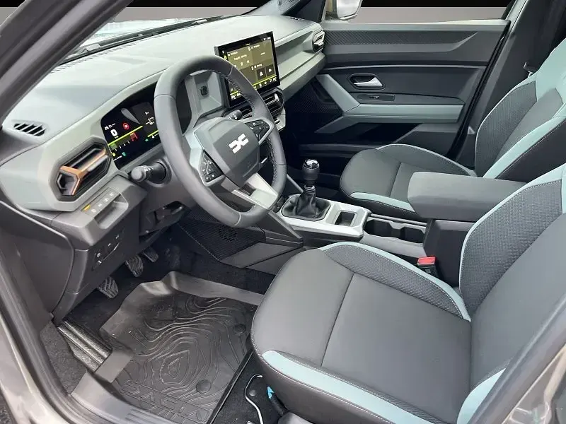 Neu Dacia Bigster Extreme 140 PS (102 kW) 2025 Grau SUV