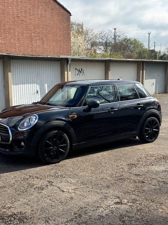 Gebraucht Mini ONE 75 PS (55 kW) 2015 Schwarz Kleinwagen