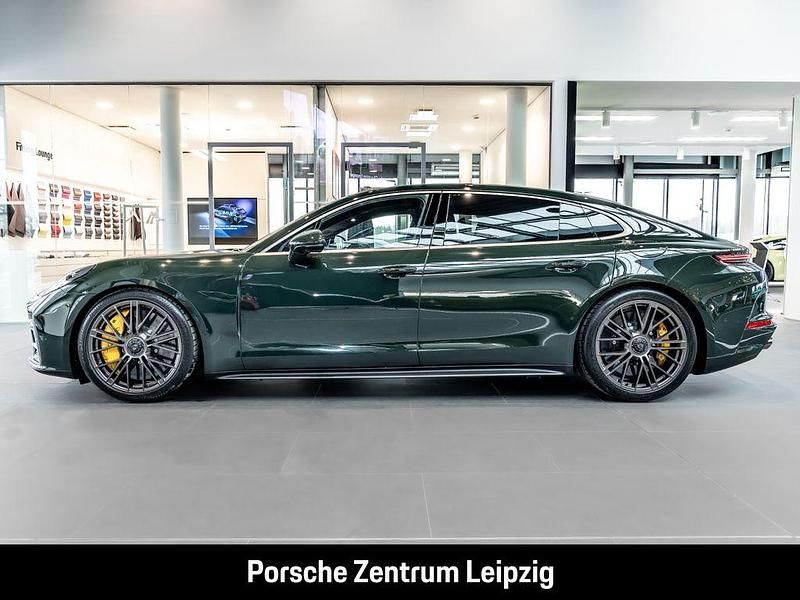 Neu Porsche Panamera Turbo S Executive 782 PS (575 kW) 2025 Gruen Limousine