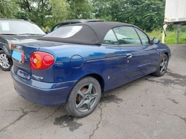 Gebraucht Renault Mégane Cabriolet 107 PS (78 kW) 2001 Blau Cabrio