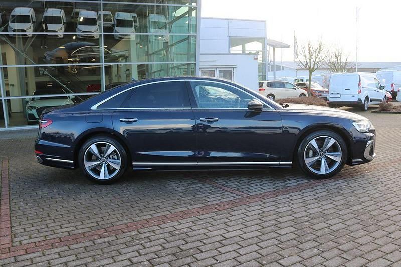 Gebraucht Audi A8 Sport 340 PS (250 kW) 2022 Blau Limousine
