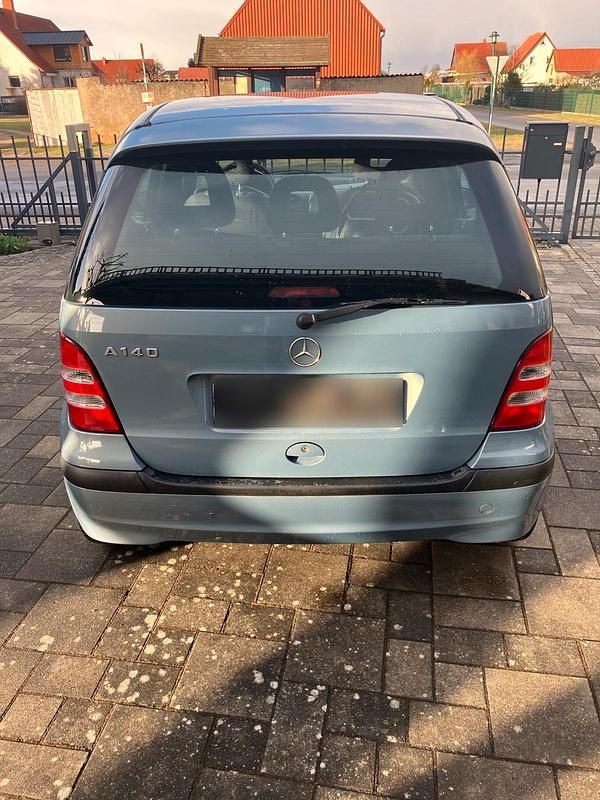 Gebraucht Mercedes A140 82 PS (60 kW) 2003 Silber Kleinwagen