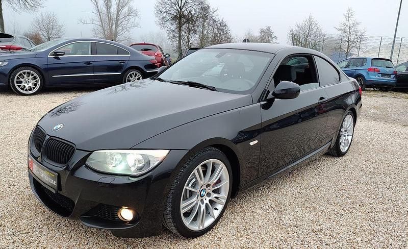 Schwarz Gebraucht 2010 BMW 330 M Sport Coupé | 8.900 € (Superpreis) - Bild 1/4