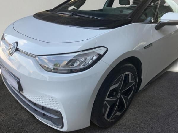 Weiß (gletscherweiss) Gebraucht 2022 VW ID.3 Pro Performance Kleinwagen | 21.592 € (Superpreis) - Bild 1/4