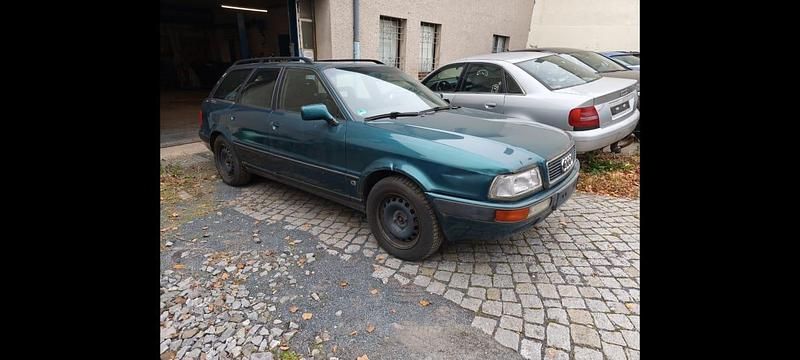Grün Gebraucht 1994 Audi 80 Kombi | 2.300 € - Bild 1/4