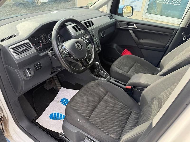 Gebraucht VW Caddy Comfortline 102 PS (75 kW) 2017 Blau Van / Kleinbus