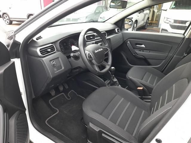 Gebraucht Dacia Duster Expression 101 PS (74 kW) 2023 Gletscherweiß gletscherweiß SUV
