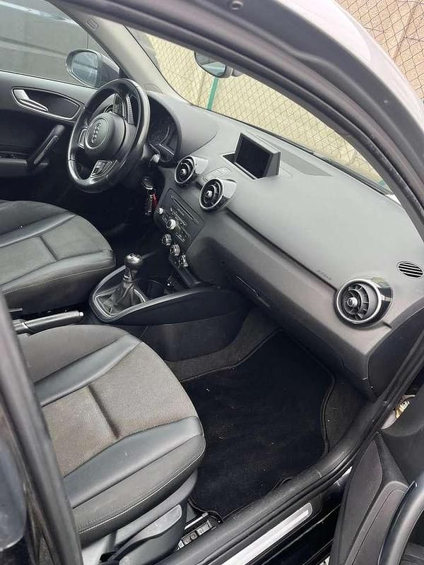 Gebraucht Audi A1 Ambition 90 PS (66 kW) 2013 Phantomschwarz perleffekt Kleinwagen