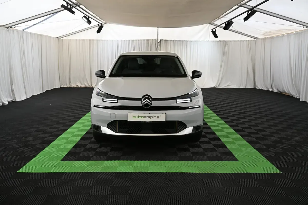 Gebraucht Citroën C4 X 145 PS (106 kW) 2025 Weiß SUV