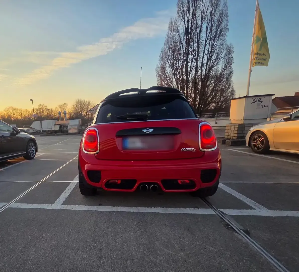 Gebraucht Mini Cooper S Coupé 192 PS (141 kW) 2017 Rot Coupé