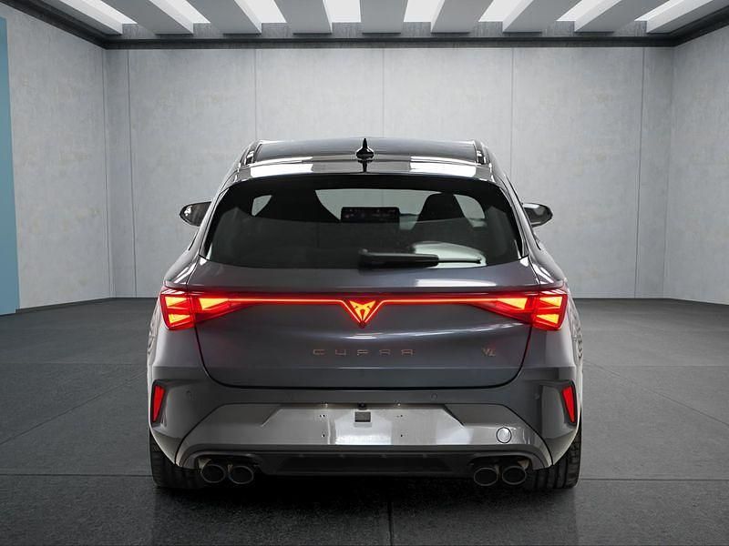 Gebraucht Cupra Leon 333 PS (244 kW) 2025 Grau Kombi