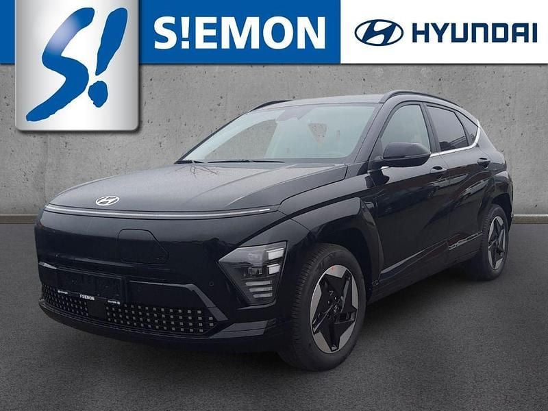 Mic (schwarz Neu 2024 Hyundai Kona Trend SUV | 29.330 € (Superpreis) - Bild 1/4