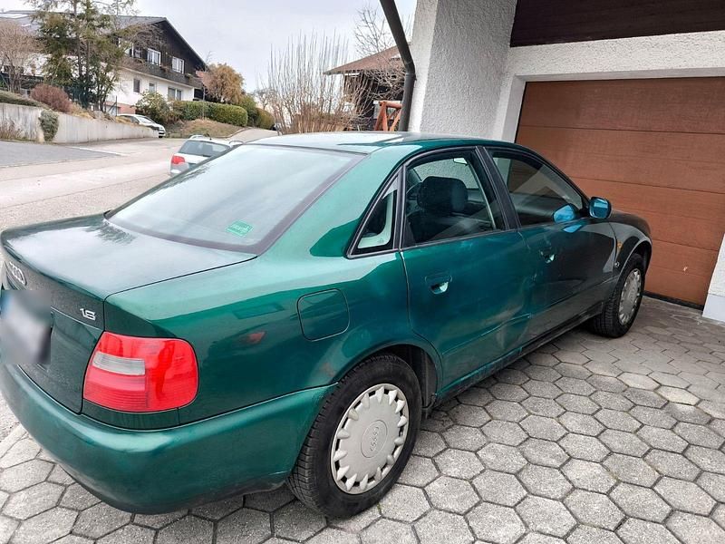 Gebraucht Audi A4 101 PS (74 kW) 1997 Grün Limousine