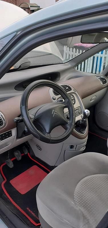 Gebraucht Citroën Xsara Picasso 115 PS (84 kW) 2004 Grün Van / Kleinbus