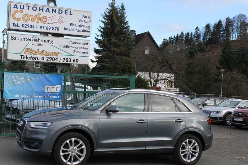 Monsungrau metallic Gebraucht 2013 Audi Q3 SUV | 16.295 € (Etwas zu teuer) - Bild 1/4