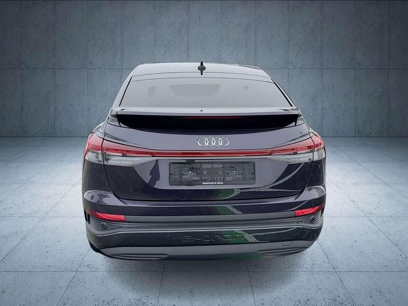 Gebraucht Audi Q4 e-tron 210 kW (286 PS) 2025 Auroraviolett metallic SUV