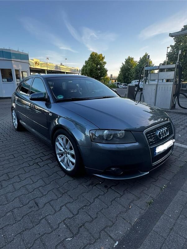 Grau Gebraucht 2005 Audi A3 Sportback S-Line Kleinwagen | 3.800 € (Fairer Preis) - Bild 1/4