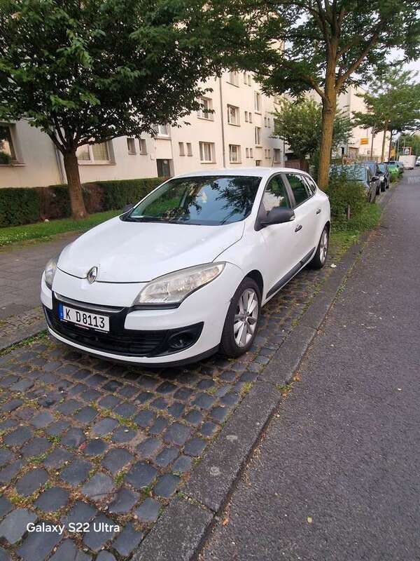 Gebraucht 2013 Renault Mégane GrandTour Kombi | 3.500 € - Bild 1/4
