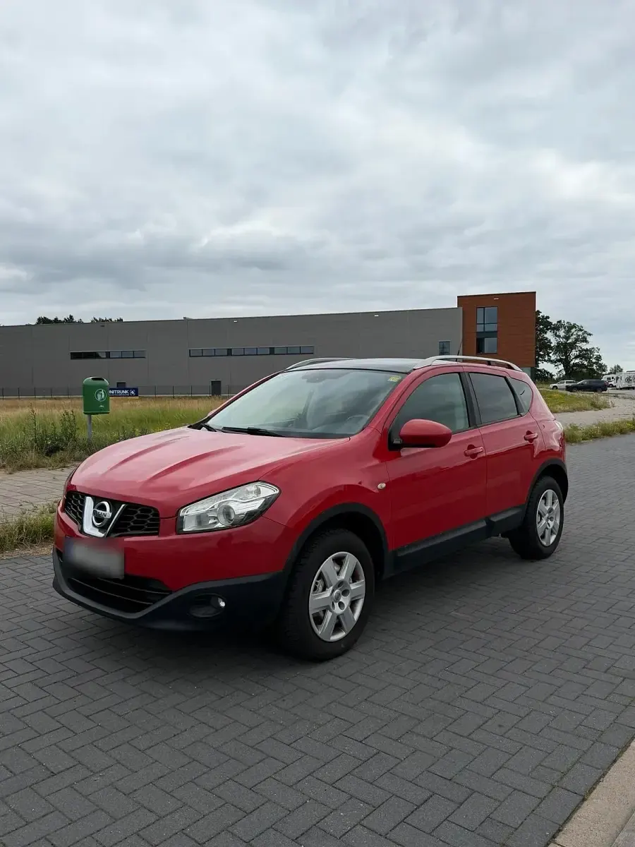 Gebraucht Nissan Qashqai 114 PS (83 kW) 2010 Rot SUV
