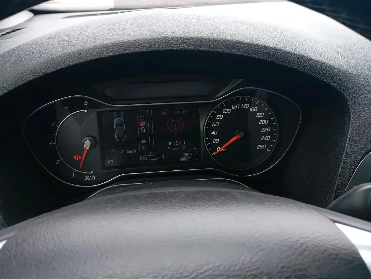 Gebraucht Ford S-MAX S 163 PS (119 kW) 2012 Schwarz Van / Kleinbus