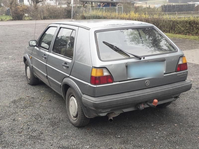 Gebraucht VW Golf II 90 PS (66 kW) 1987 Grau Kleinwagen