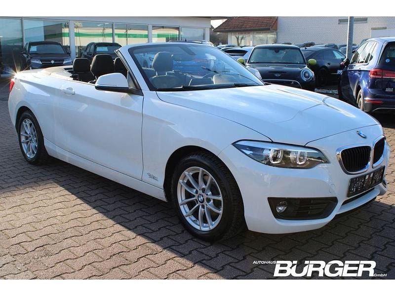 Gebraucht BMW 218 Advantage 136 PS (100 kW) 2019 Weiss Cabrio