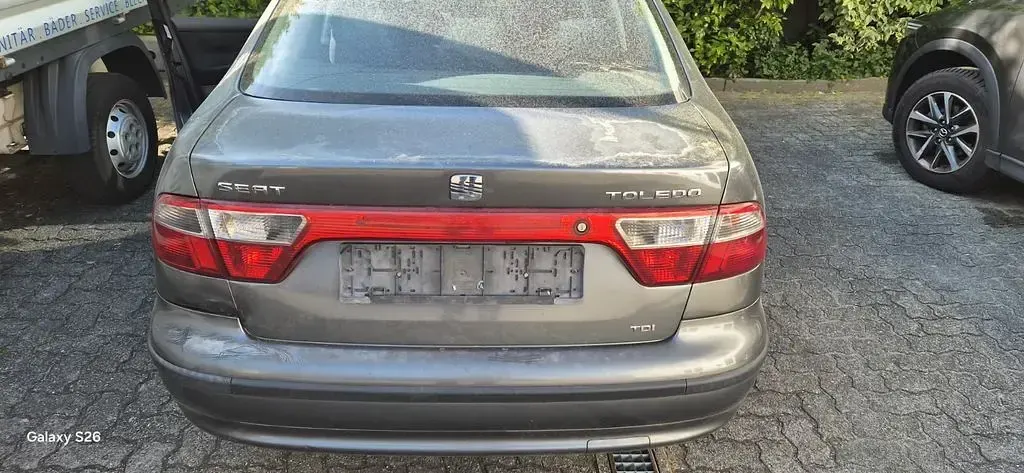Gebraucht Seat Toledo Stella 110 PS (80 kW) 2004 Grau Limousine