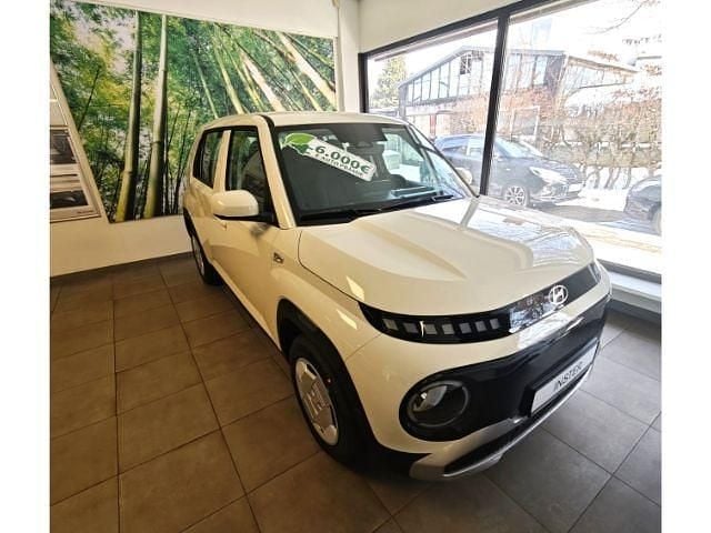 Neu Hyundai Inster Select 85 kW (116 PS) 2025 Weiss Kleinwagen