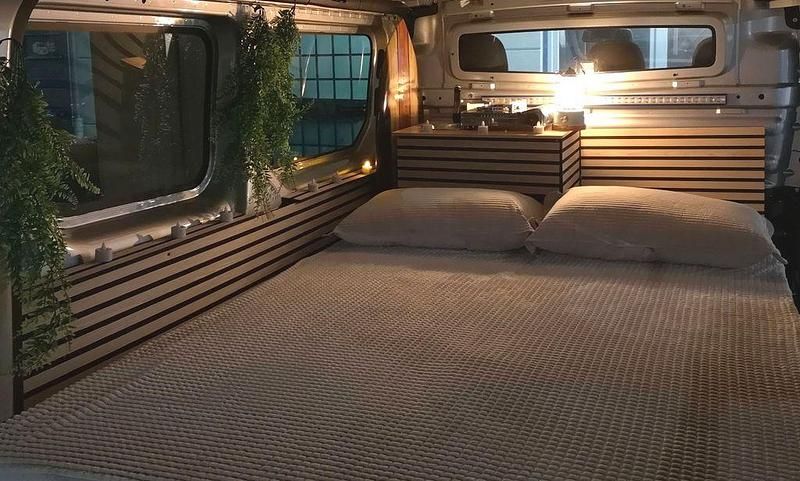 Gebraucht Opel Vivaro 120 PS (88 kW) 2019 Silber Van / Kleinbus