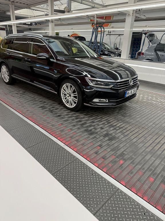 Gebraucht VW Passat Highline 190 PS (139 kW) 2016 Schwarz Limousine