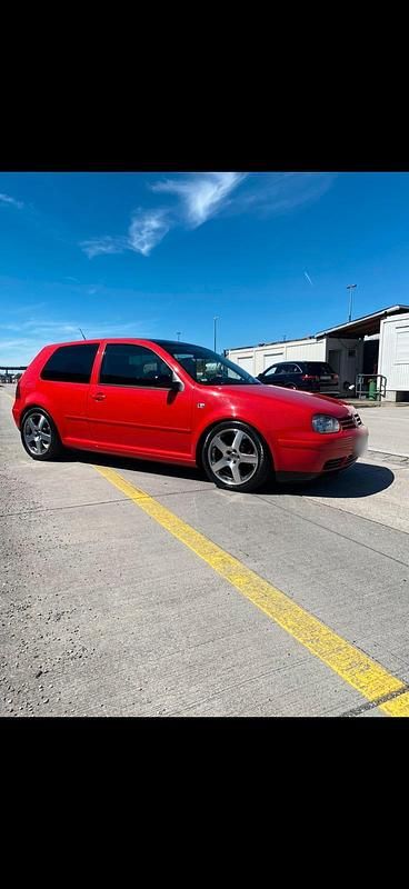 Gebraucht VW Golf IV GTI 101 PS (74 kW) 1998 Rot Kleinwagen