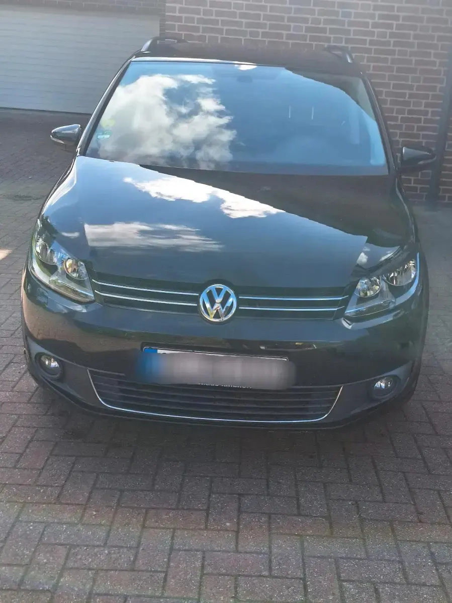 Gebraucht VW Touran 140 PS (102 kW) 2010 Schwarz Van / Kleinbus