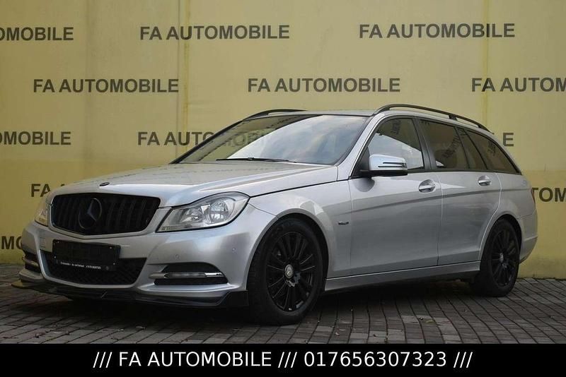 Grau Gebraucht 2012 Mercedes C180 Kombi | 7.000 € (Guter Preis) - Bild 1/4