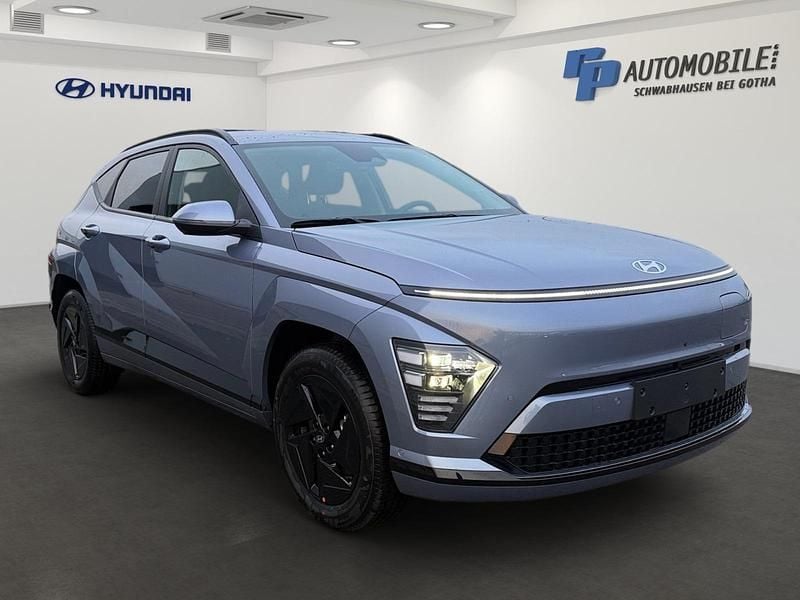 Neu Hyundai Kona Trend 150 kW (204 PS) 2025 Blau SUV