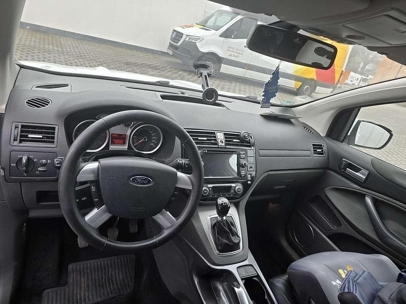 Gebraucht Ford Kuga Titanium 140 PS (102 kW) 2011 Weiß SUV