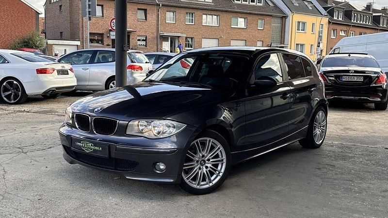 Grau Gebraucht 2004 BMW 120 Advantage Kleinwagen | 4.990 € (Fairer Preis) - Bild 1/4