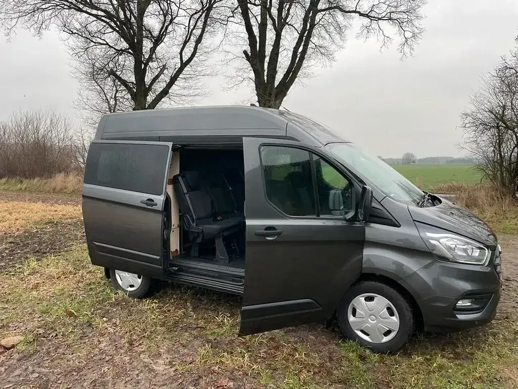 Gebraucht Ford Transit Custom 131 PS (96 kW) 2019 Grau Van / Kleinbus