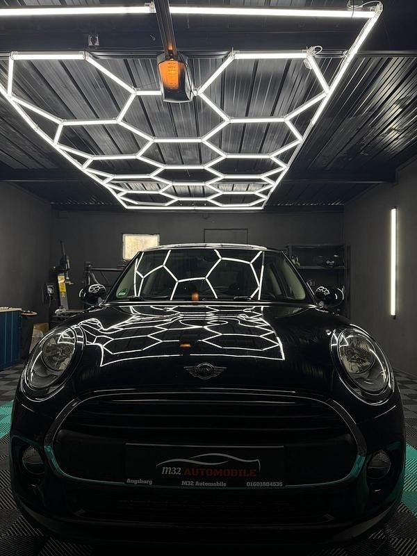 Second-hand Mini ONE 102 CP (75 kW) 2017 Negru Hatchback