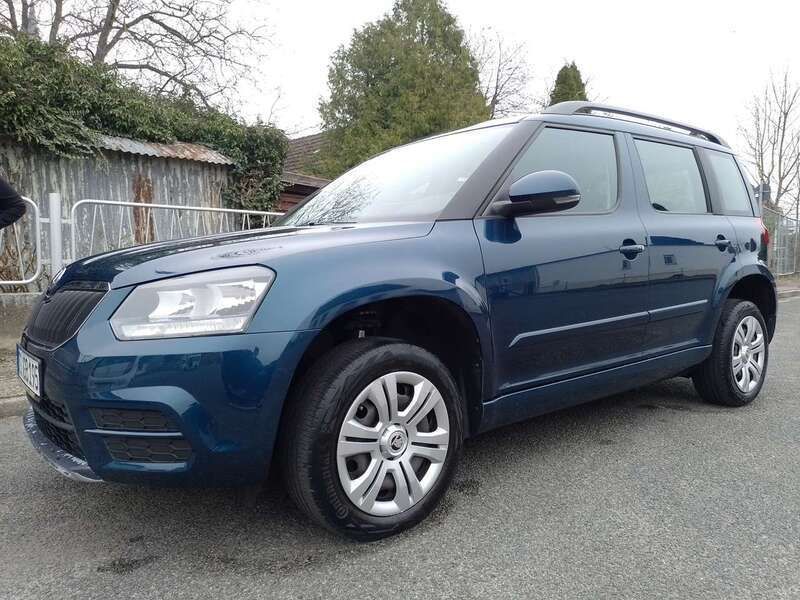 Blau Gebraucht 2014 Skoda Yeti SUV | 7.750 € (Guter Preis) - Bild 1/4