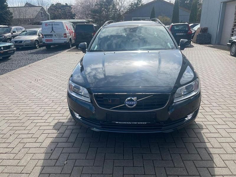 Gebraucht Volvo V70 114 PS (83 kW) 2014 Grau Kombi