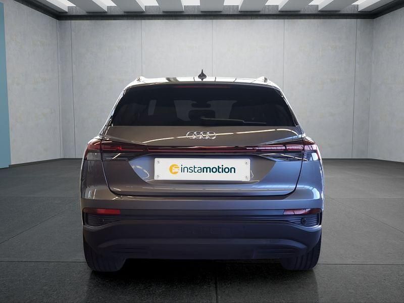 Gebraucht Audi Q4 e-tron 150 kW (204 PS) 2023 Grau SUV