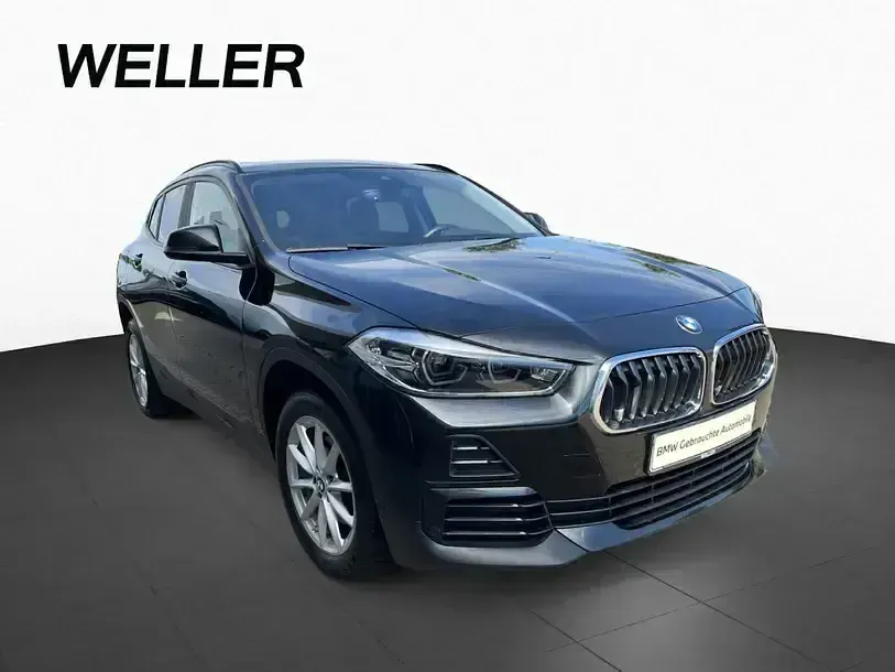 Gebraucht BMW X2 Advantage 136 PS (100 kW) 2023 Black sapphire (schwarz) SUV