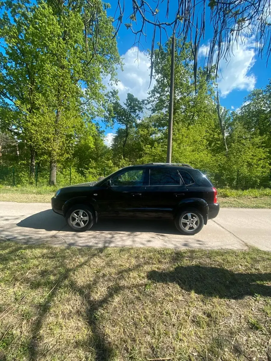Gebraucht Hyundai Tucson 140 PS (102 kW) 2007 Schwarz SUV