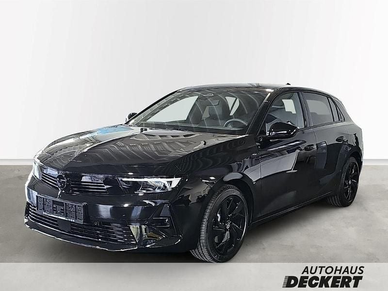 Second-hand Opel Astra 136 CP (100 kW) 2025 Negru Berlinǎ