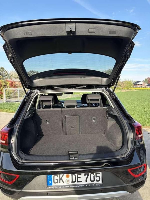 Gebraucht VW T-Roc Life 110 PS (80 kW) 2022 Schwarz SUV