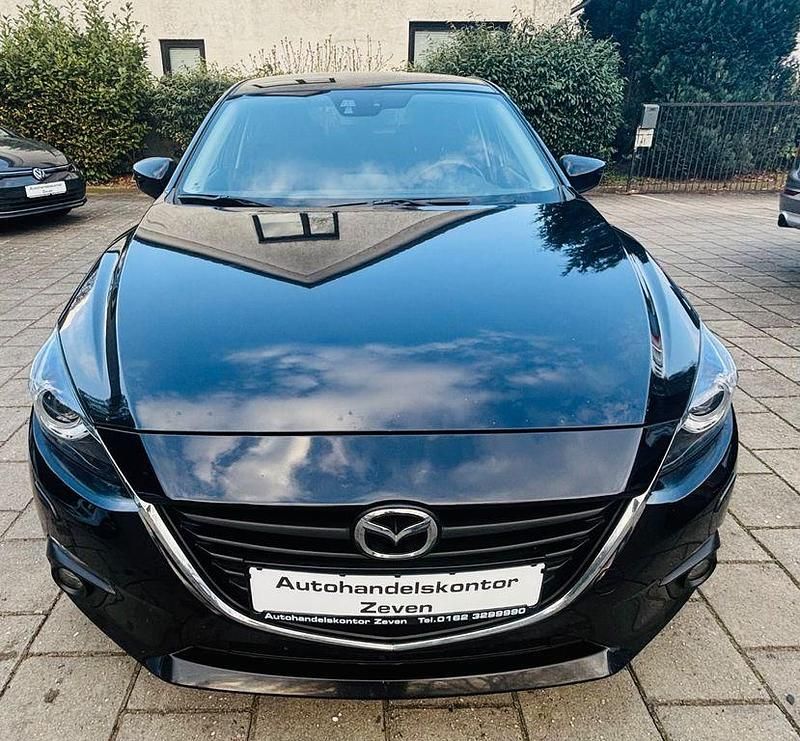 Gebraucht Mazda 3 Nakama 105 PS (77 kW) 2016 Schwarz Limousine