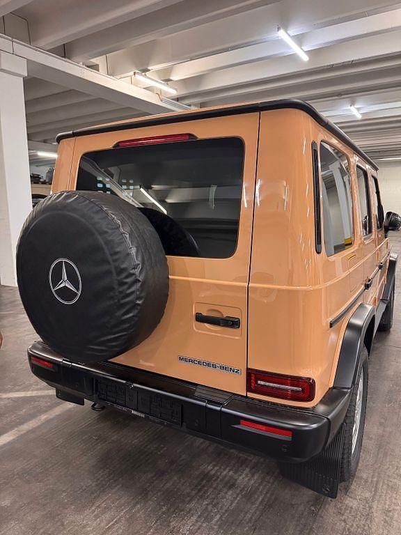 Beige Neu 2025 Mercedes G450 SUV | 218.000 € - Bild 1/4