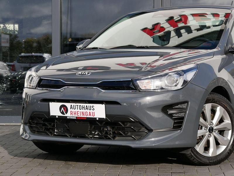 Gebraucht Kia Rio Vision 101 PS (74 kW) 2020 Silber Limousine