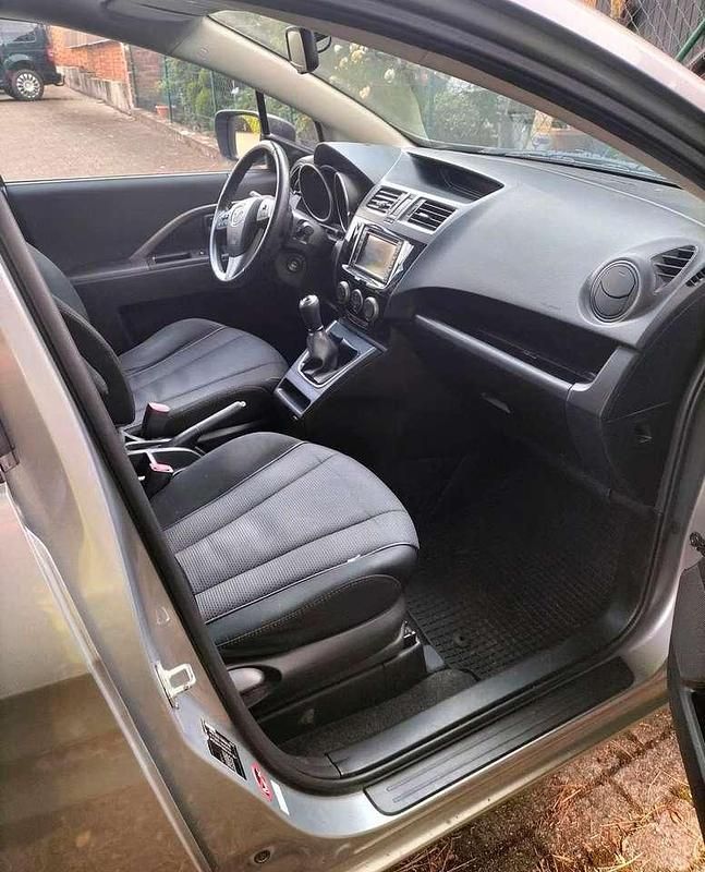 Second-hand Mazda 5 116 CP (85 kW) 2013 Argintiu Monovolum
